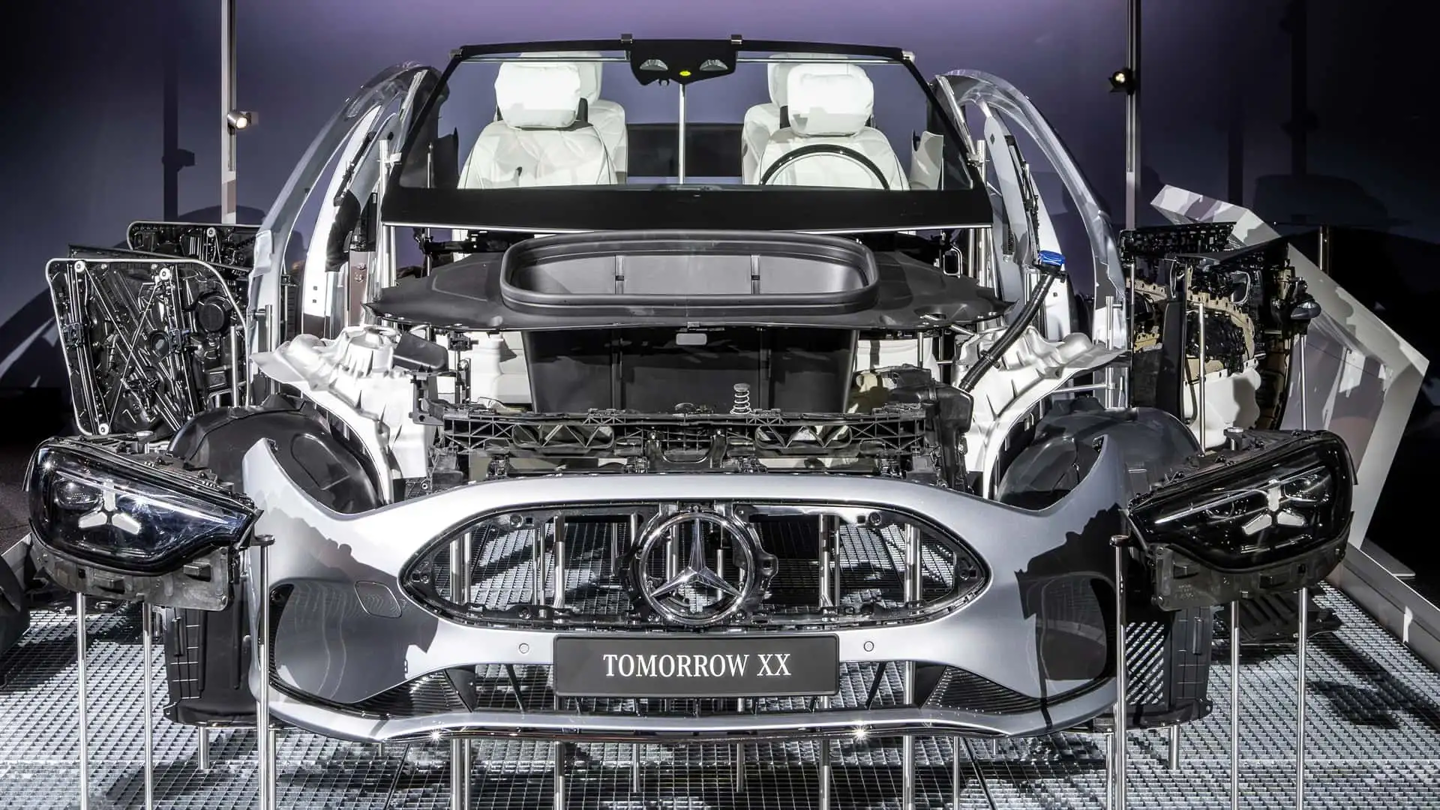 奔驰拟推可维修车灯：由螺丝组装，将降低维修费用、减少材料浪费